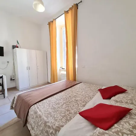 Sasha House Roma